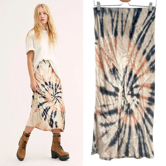 Free People Serious Swagger Tie Dye Skirt Crushed Velvet Size Small - Picture 1 of 12